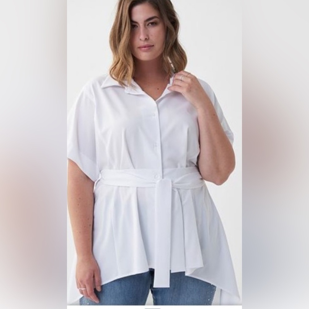 Lewit Blouse - Picture 1 of 5